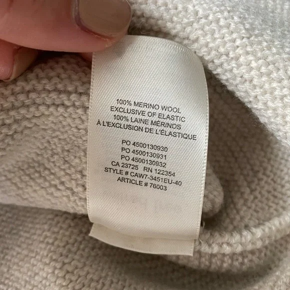 Aritzia Wilfred Free Merino Wool Pullover - Picture 5 of 10